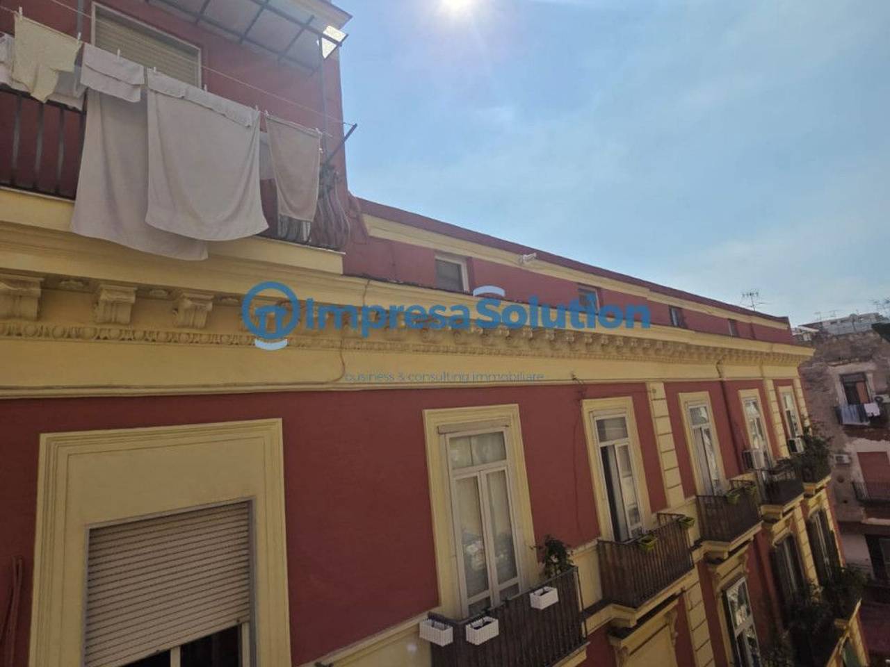 appartamento in affitto a Napoli in zona Stella