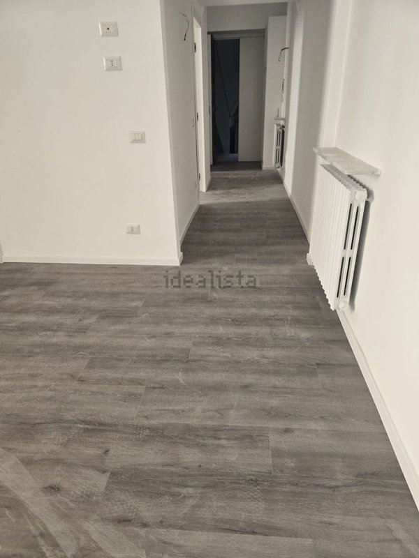 appartamento in affitto a Napoli in zona Chiaia