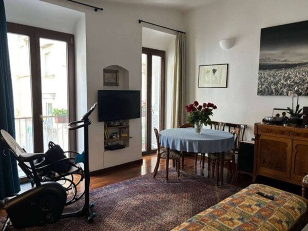 appartamento in affitto a Napoli in zona Chiaia