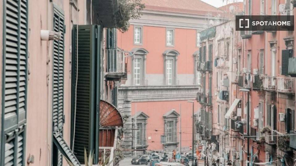 appartamento in affitto a Napoli in zona Avvocata