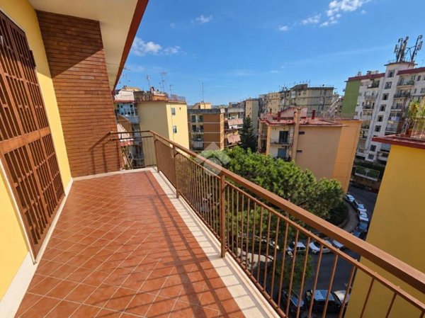appartamento in affitto a Napoli in zona Arenella