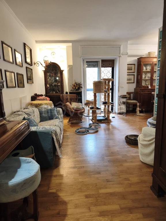appartamento in affitto a Napoli in zona Posillipo