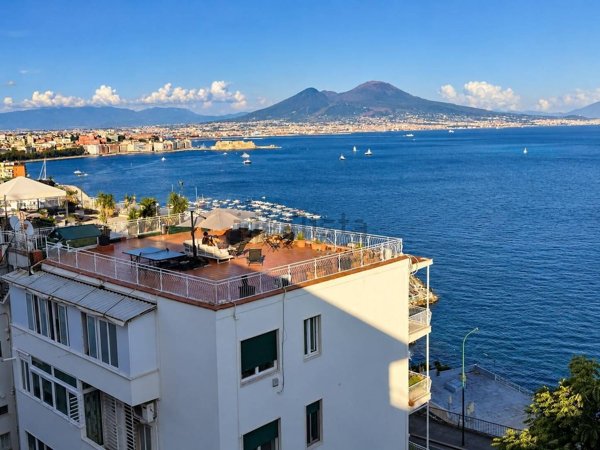 appartamento in affitto a Napoli in zona Posillipo