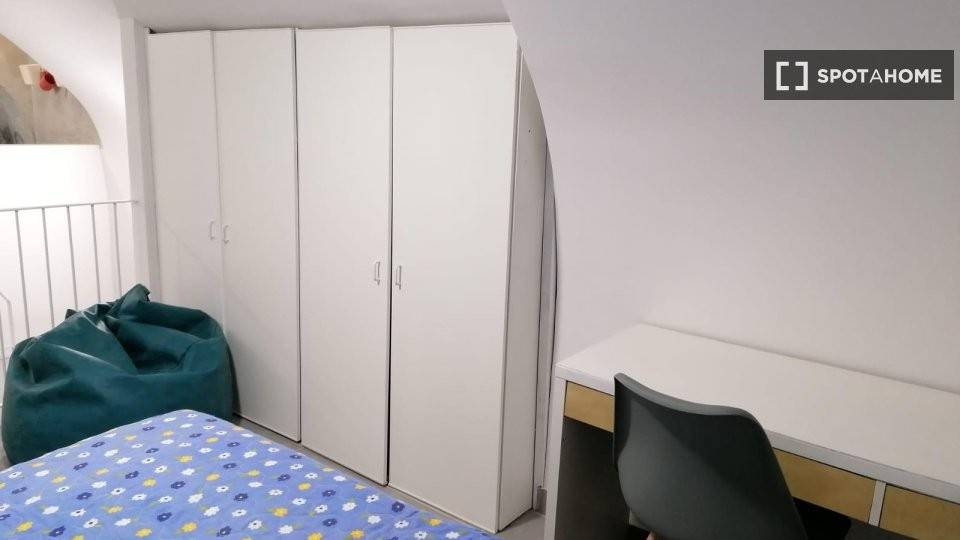 appartamento in affitto a Napoli in zona Pendino / San Giuseppe