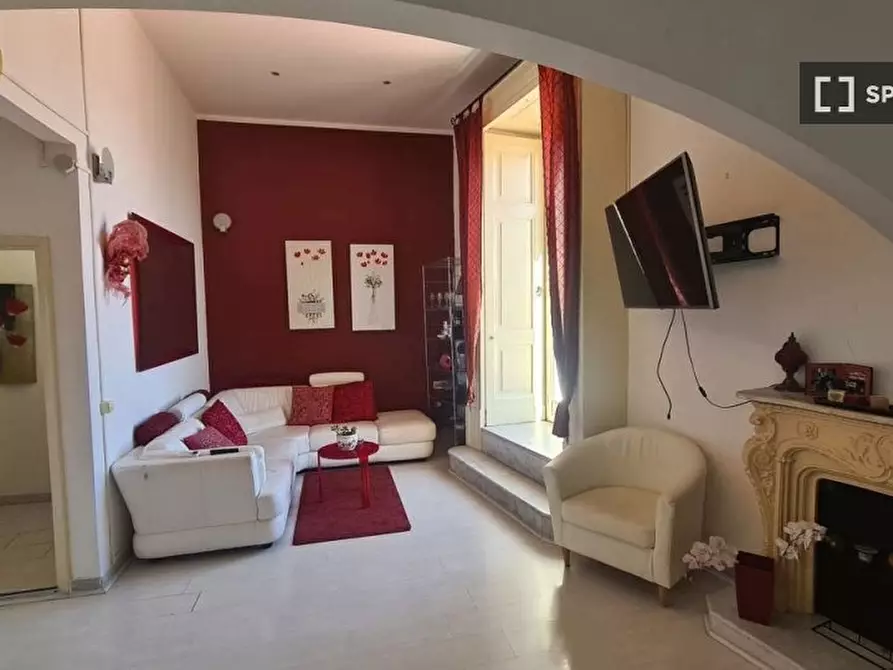 appartamento in affitto a Napoli in zona Chiaia