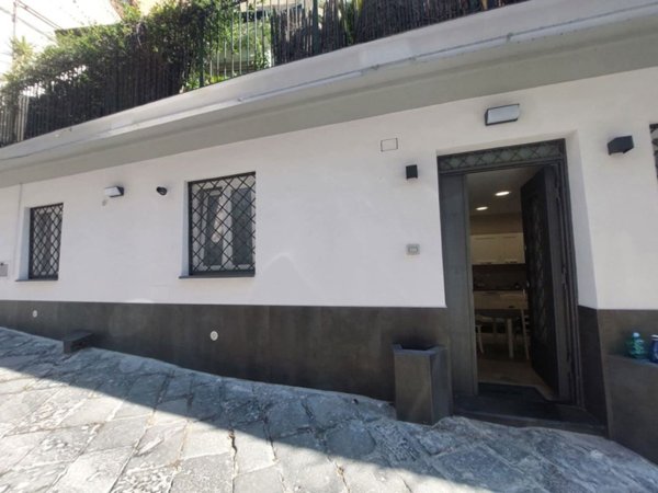 appartamento in affitto a Napoli in zona Posillipo