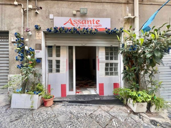 appartamento in affitto a Napoli in zona Chiaia