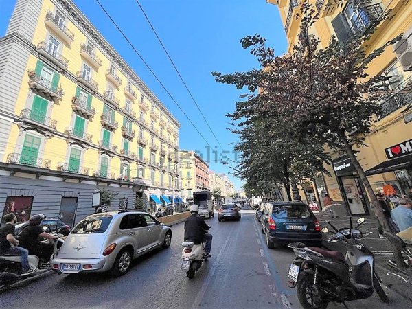 appartamento in affitto a Napoli in zona Mercato