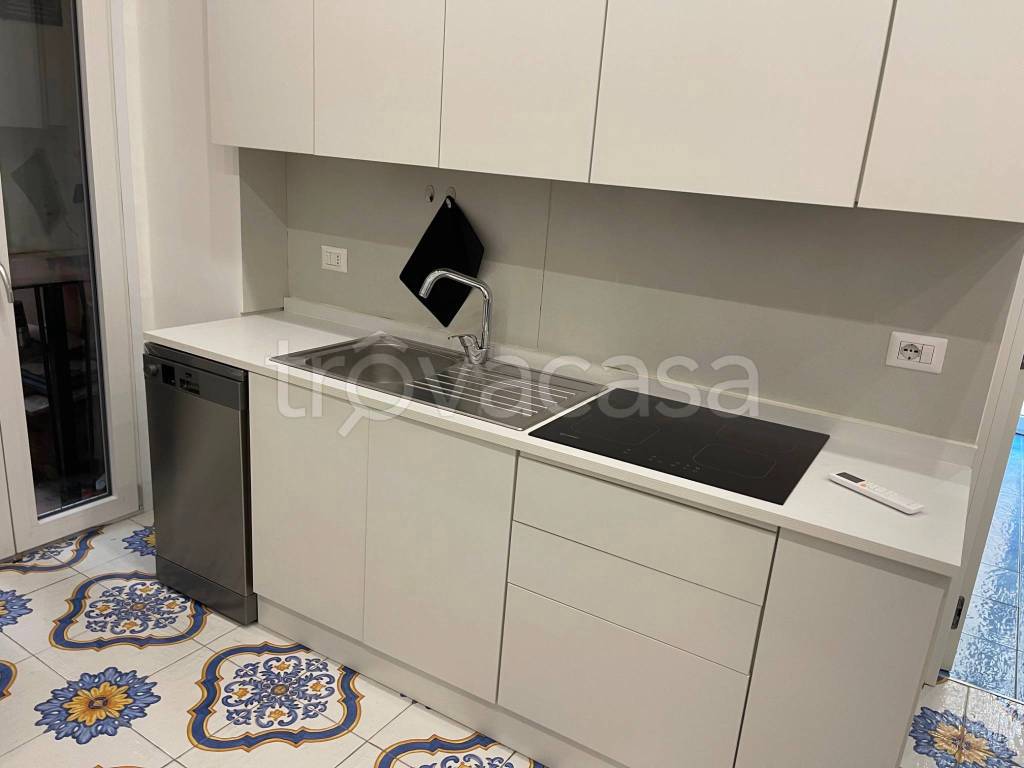appartamento in affitto a Napoli in zona Pendino / San Giuseppe