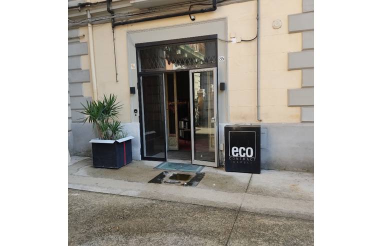 appartamento in affitto a Napoli in zona Chiaia