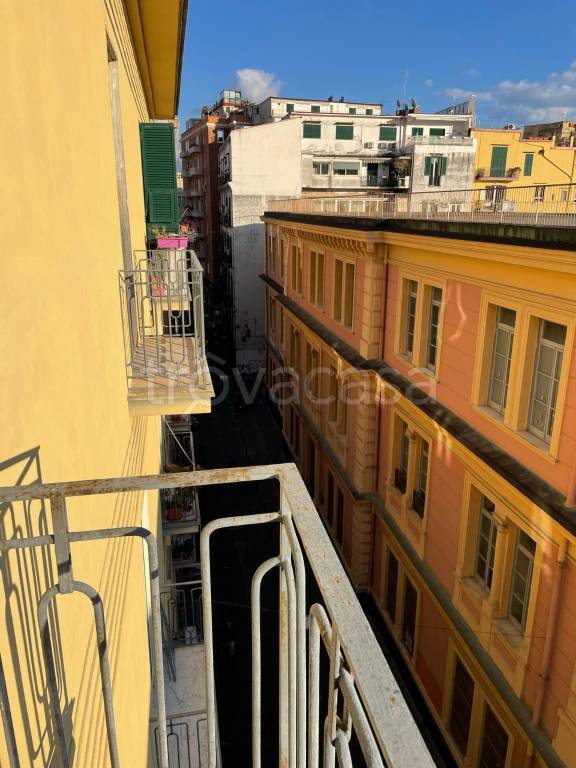 appartamento in affitto a Napoli in zona Chiaia