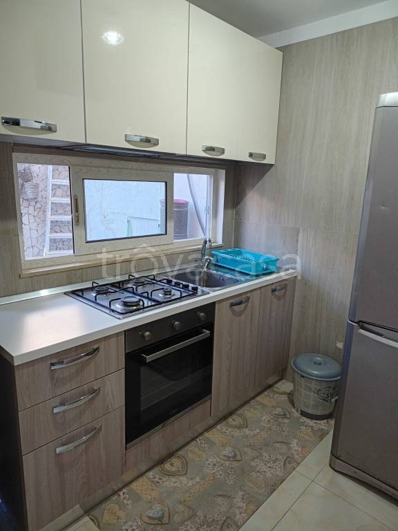 appartamento in affitto a Napoli in zona Stella