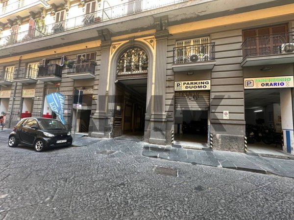appartamento in affitto a Napoli in zona Stella