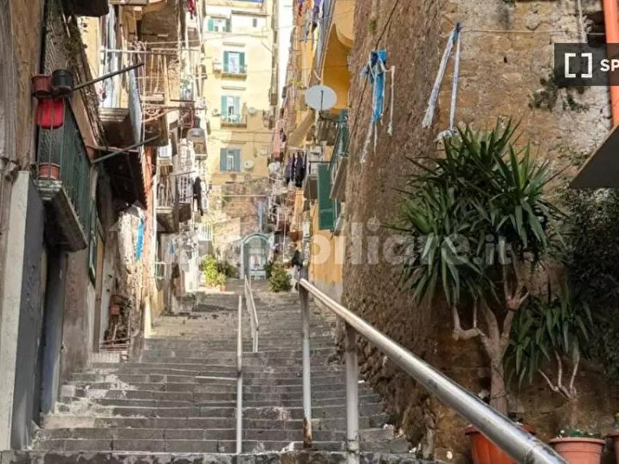 appartamento in affitto a Napoli in zona Chiaia