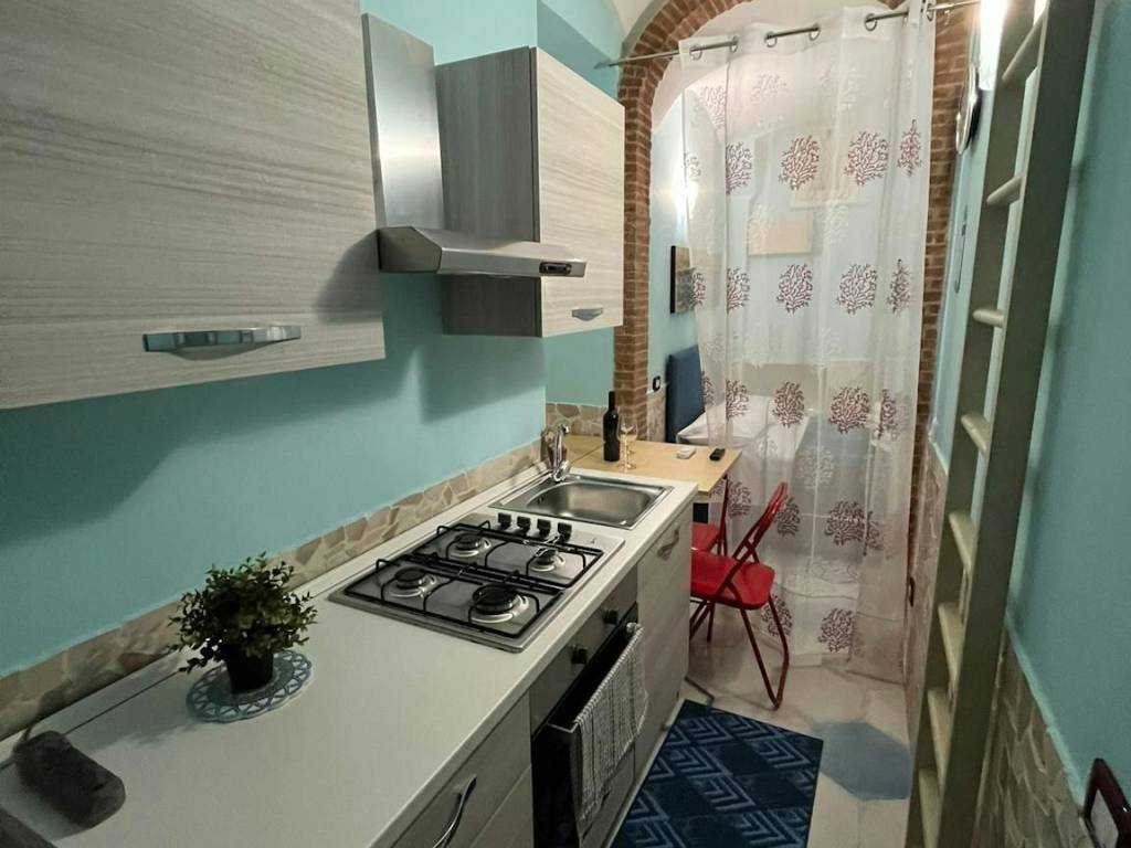 appartamento in affitto a Napoli in zona Pendino / San Giuseppe