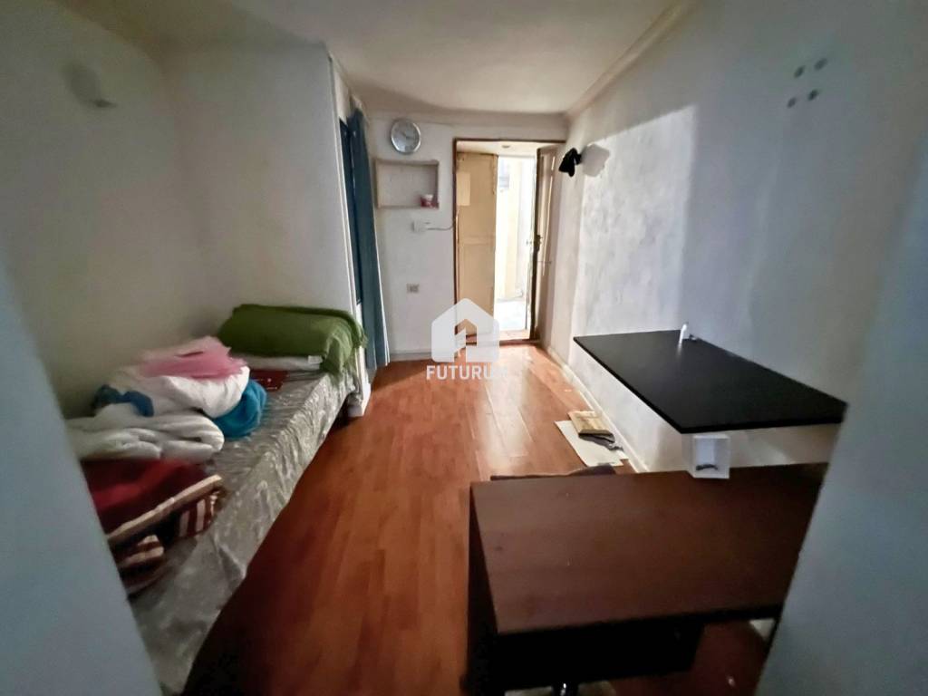 monolocale in affitto a Napoli