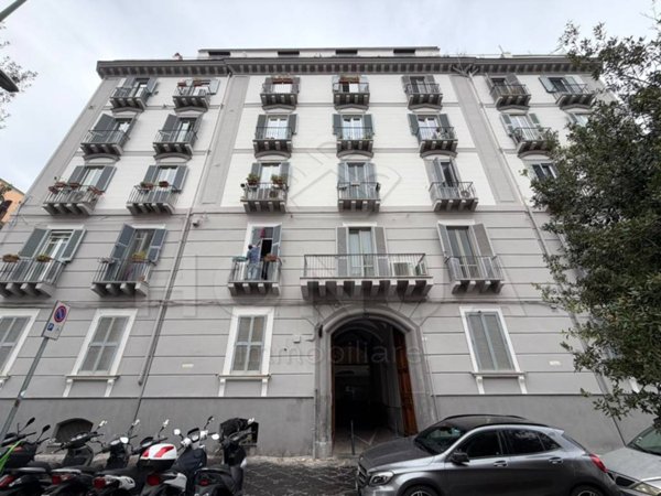 ufficio in affitto a Napoli in zona Chiaia