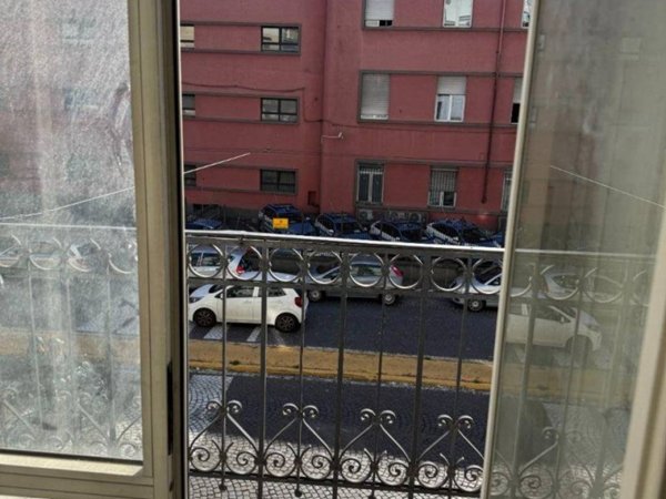 appartamento in affitto a Napoli in zona San Carlo all'Arena