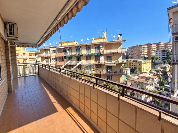 appartamento in affitto a Napoli in zona Arenella