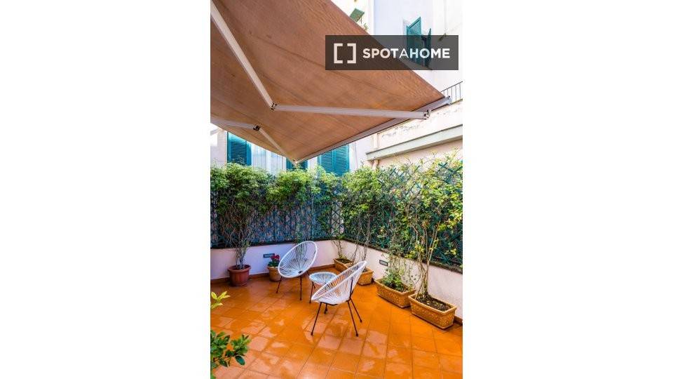 appartamento in affitto a Napoli in zona Stella