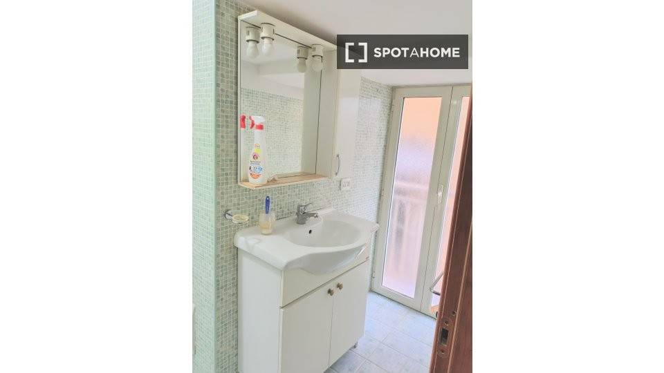 appartamento in affitto a Napoli in zona Pendino / San Giuseppe