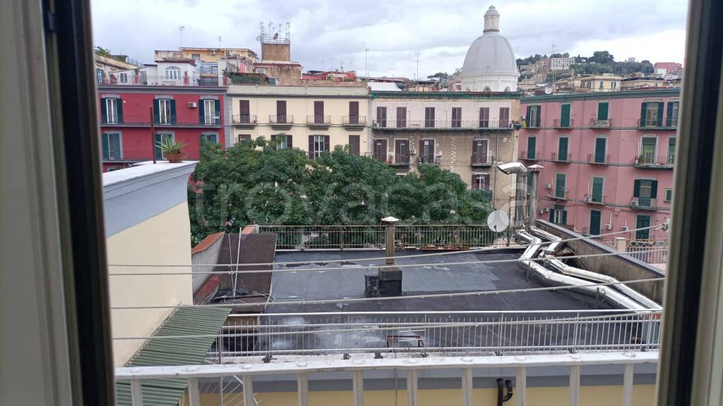 appartamento in affitto a Napoli in zona Pendino / San Giuseppe