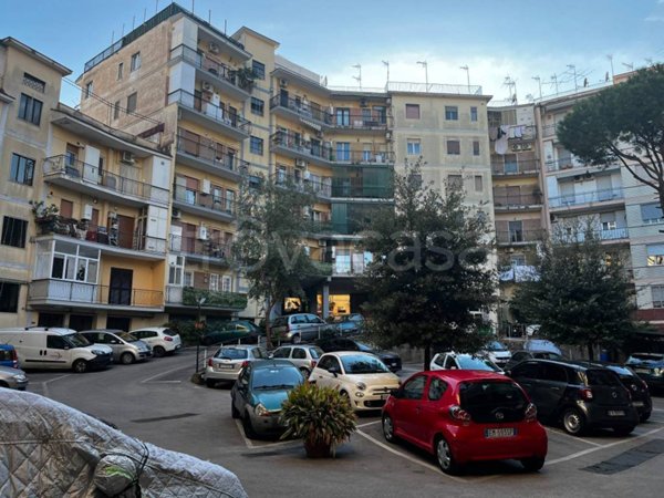 appartamento in affitto a Napoli in zona San Carlo all'Arena