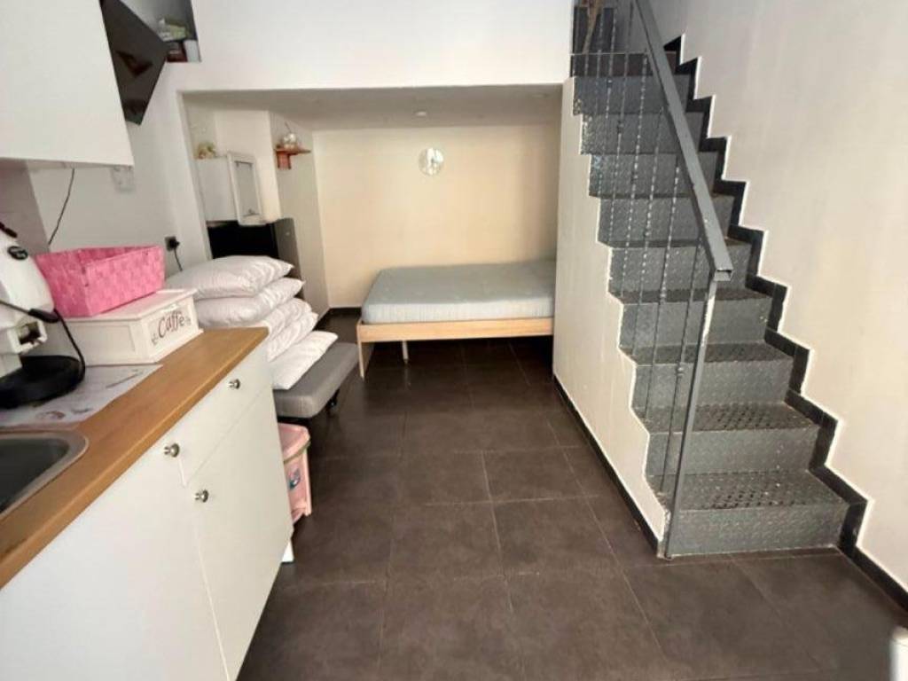 appartamento in affitto a Napoli in zona Centro Antico
