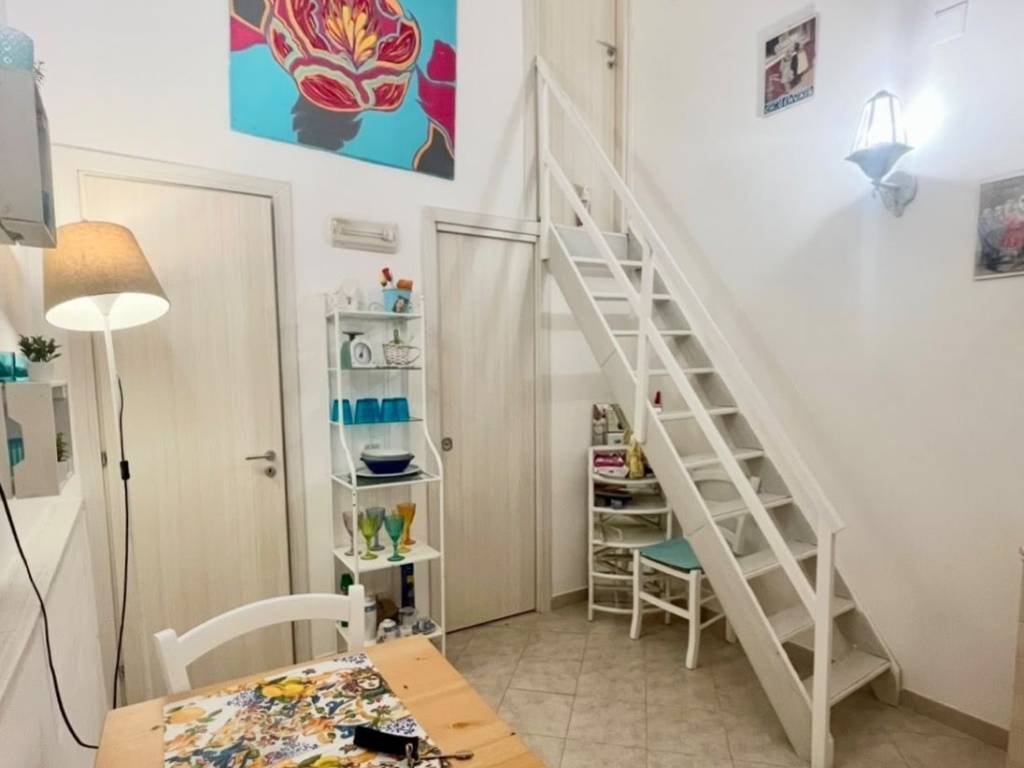 appartamento in affitto a Napoli in zona Centro Antico