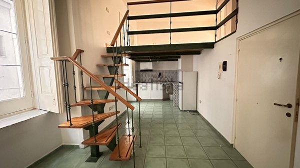 appartamento in affitto a Napoli in zona Stella