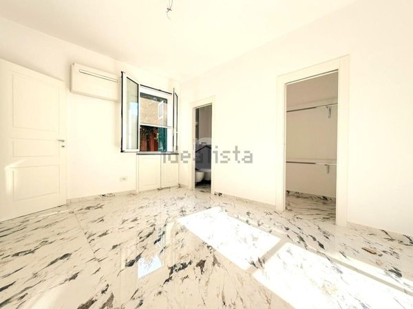 appartamento in affitto a Napoli in zona Posillipo