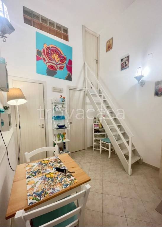 appartamento in affitto a Napoli in zona Pendino / San Giuseppe