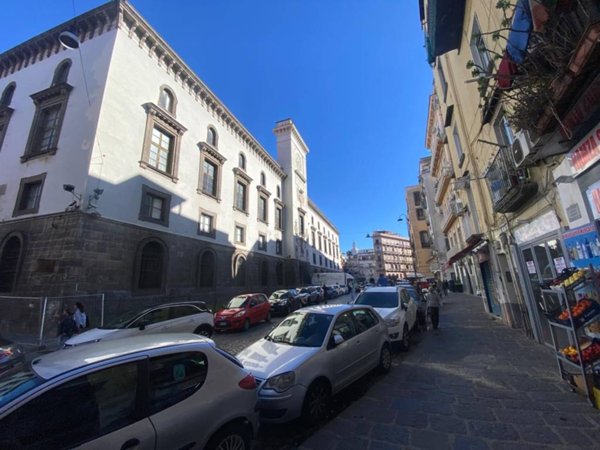 appartamento in affitto a Napoli in zona Vicaria