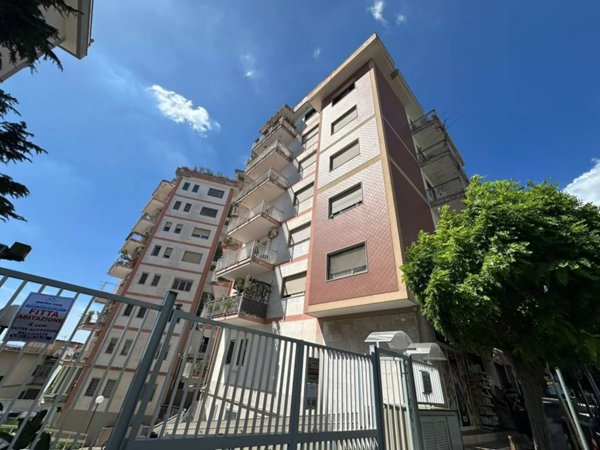 appartamento in affitto a Napoli in zona Arenella