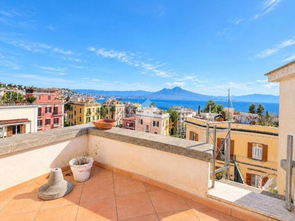 appartamento in affitto a Napoli in zona Posillipo