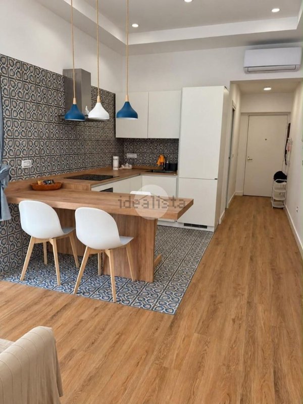 appartamento in affitto a Napoli in zona San Ferdinando