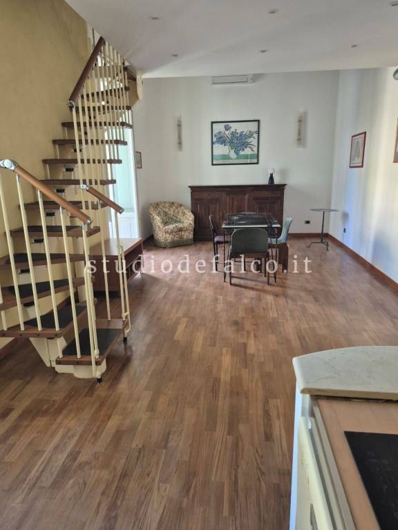 appartamento in affitto a Napoli
