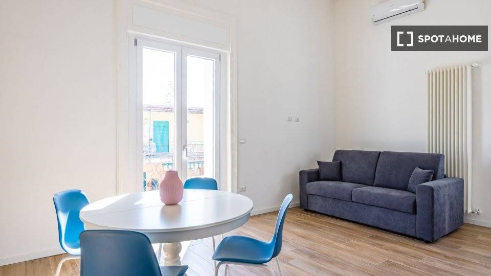 appartamento in affitto a Napoli in zona Stella