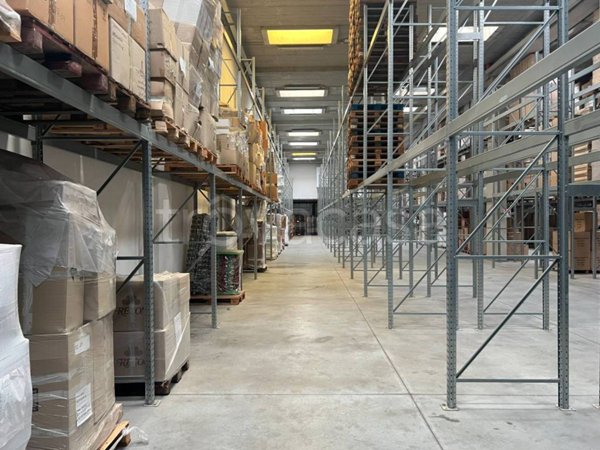locale commerciale in affitto a Nola in zona Boscofangone