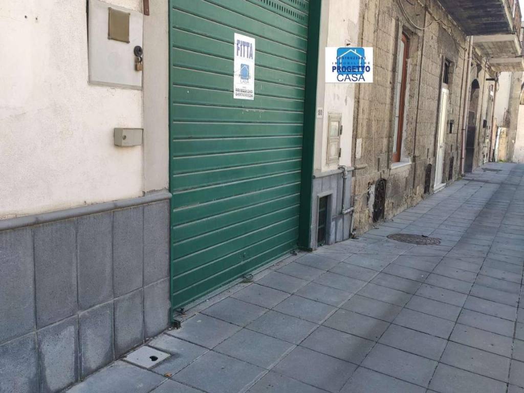 negozio in affitto a Nola in zona Casamarciano