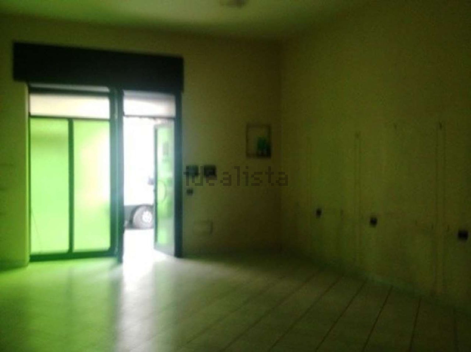locale commerciale in affitto a Nola