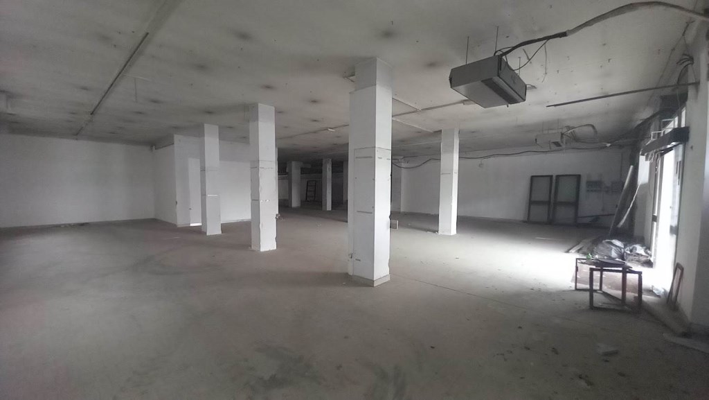 locale commerciale in affitto a Nola