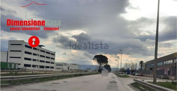 capannone in affitto a Nola