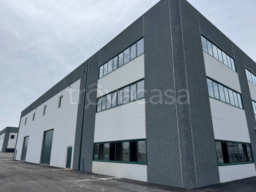 locale commerciale in affitto a Nola in zona Boscofangone
