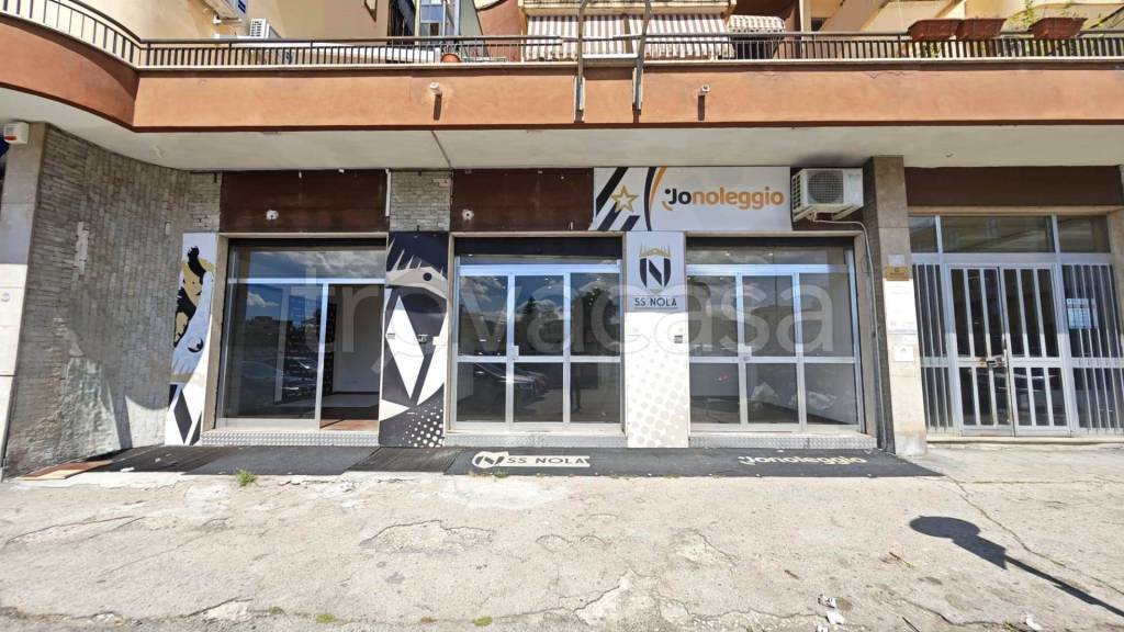 negozio in affitto a Nola