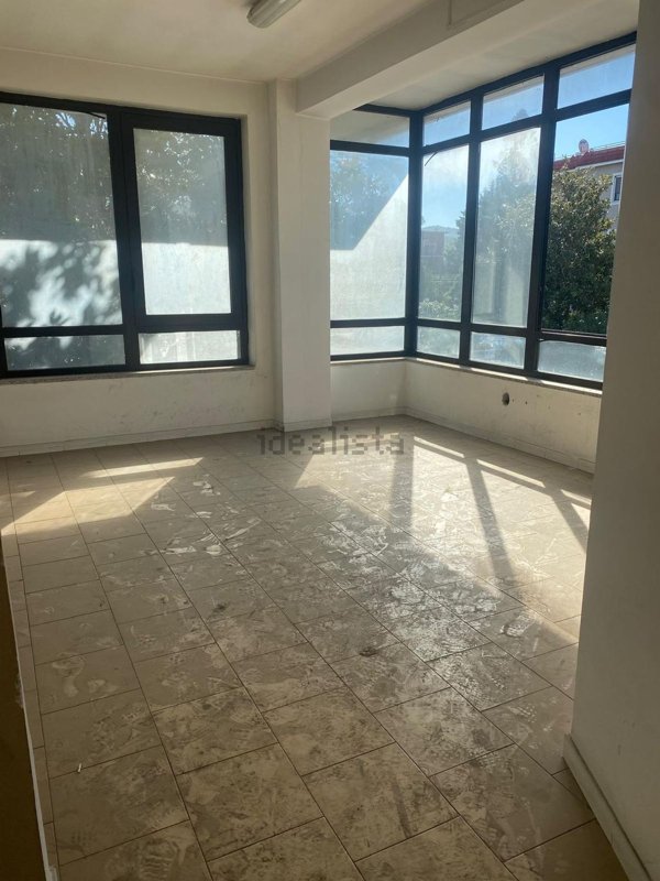 ufficio in affitto a Nola