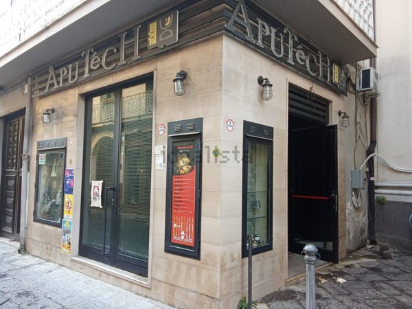 locale commerciale in affitto a Nola