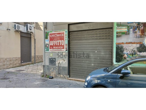locale commerciale in affitto a Nola
