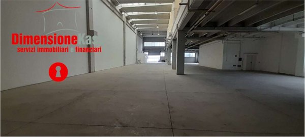 capannone in affitto a Nola