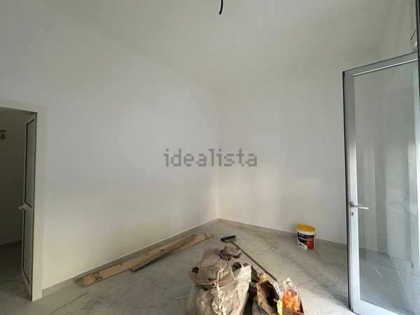 locale commerciale in affitto a Nola